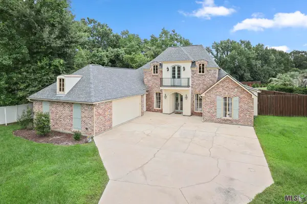 36487 Rue Lamonte Ct, Prairieville, LA 70769