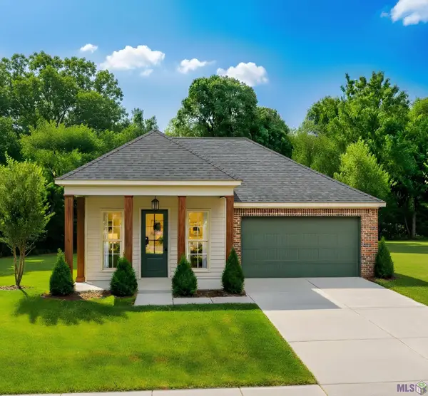 13037 Magnolia Square Dr, Central, LA 70818