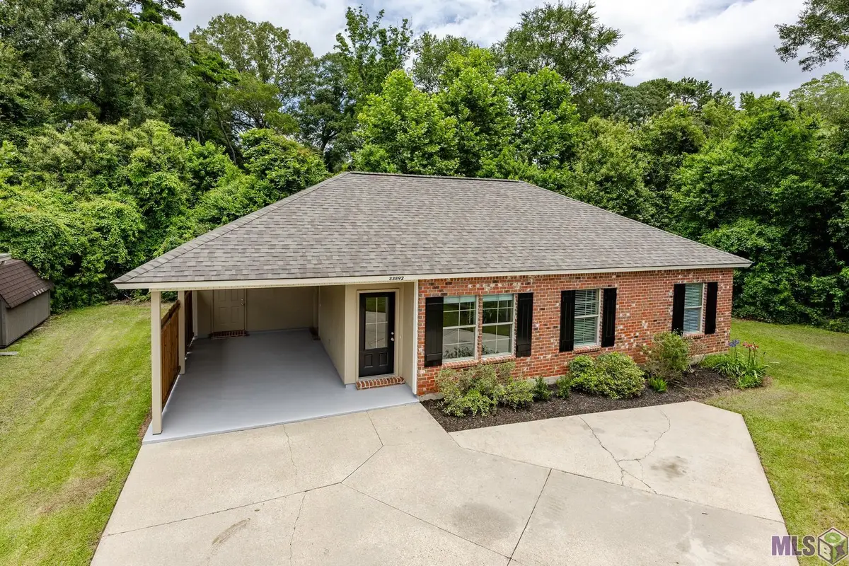 33892 Cedar Ridge Ct, Denham Springs, LA 70706 - #1