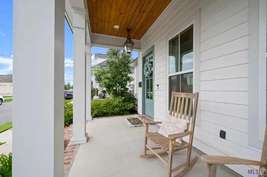 387 Bellecrest Ave, Gonzales, LA 70737 - #2