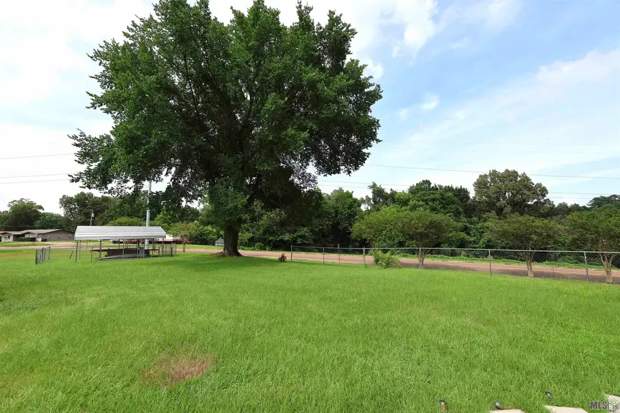 7 Davis Ln, Natchez, MS 39120 - #3