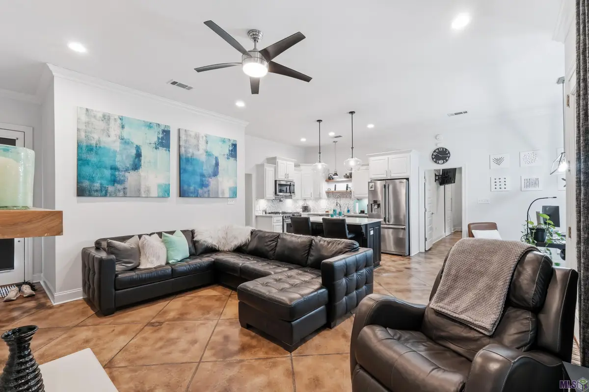 10218 La Jolla Ct, Baton Rouge, LA 70818 - #1