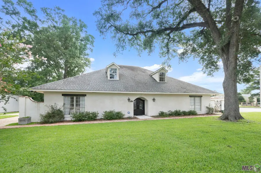 8851 Menlo Dr, Baton Rouge, LA 70808 - #3