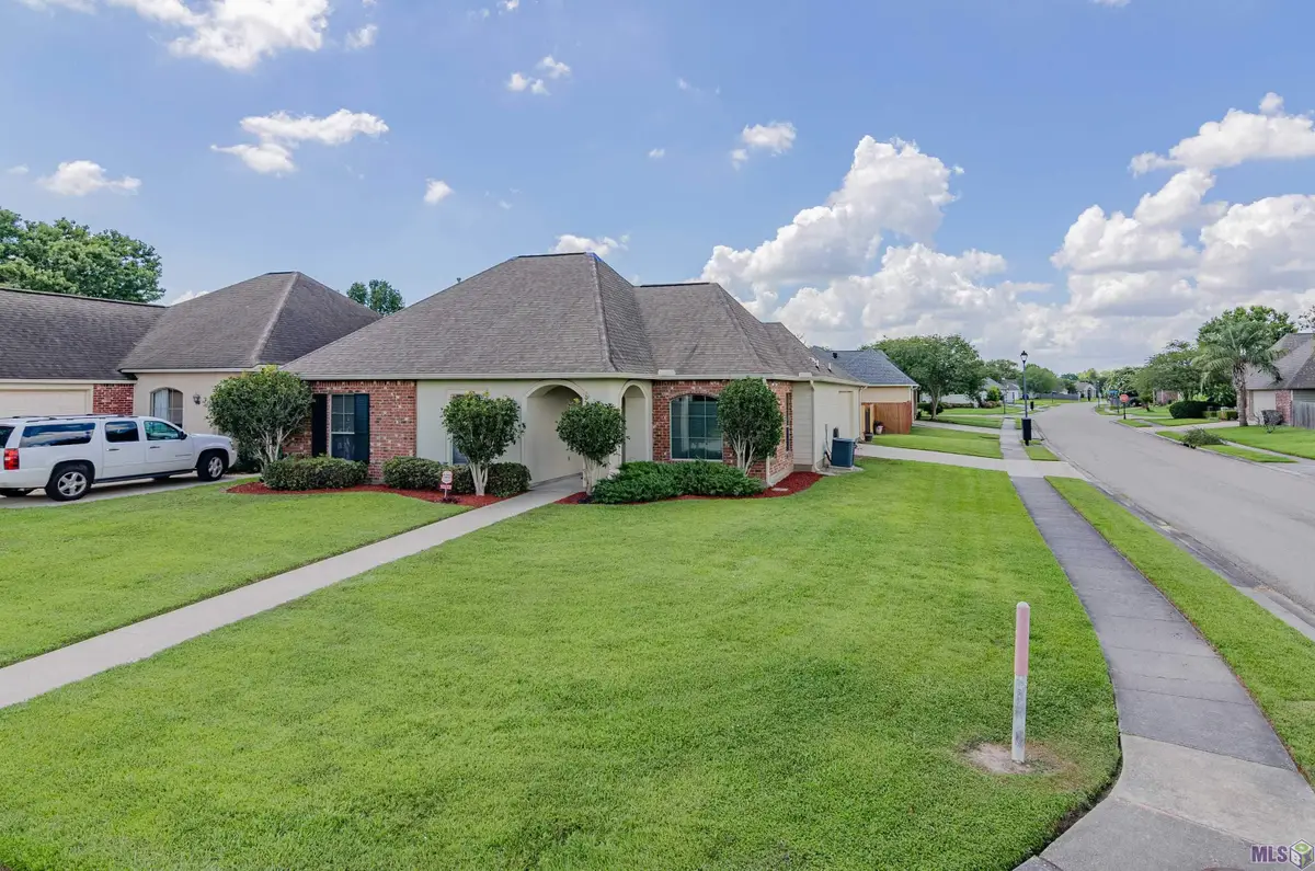 10253 Springridge Ave, Baton Rouge, LA 70810 - #1