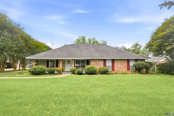 31830 Myers Rd, Denham Springs, LA 70726
