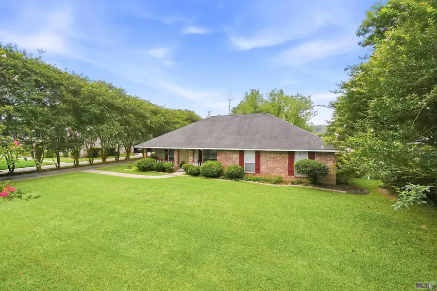 31830 Myers Rd, Denham Springs, LA 70726 - #3