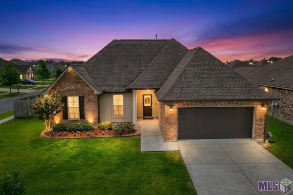 42453 Harborstone Ave, Prairieville, LA 70769
