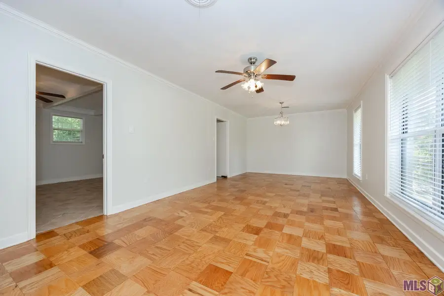 8946 Rickwood Dr, Baton Rouge, LA 70810 - #3