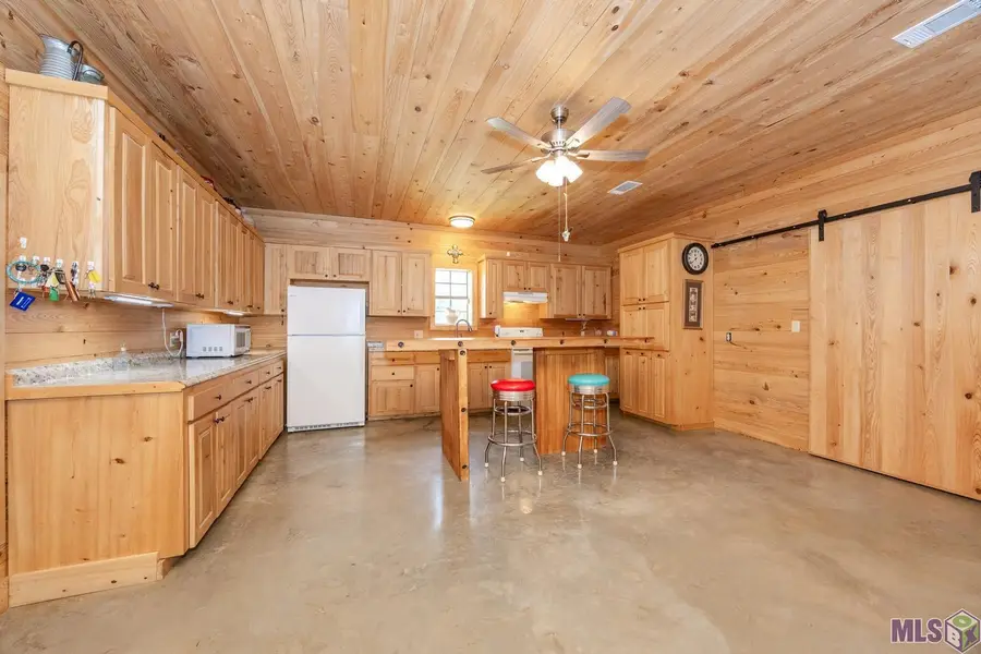 6409 Pohlman Rd, Saint Francisville, LA 70775 - #2
