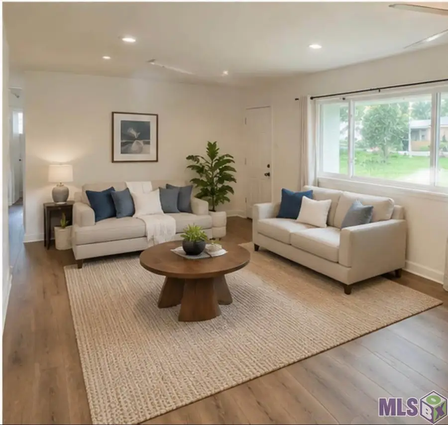 9925 Miraflores Dr, Baton Rouge, LA 70815 - #2