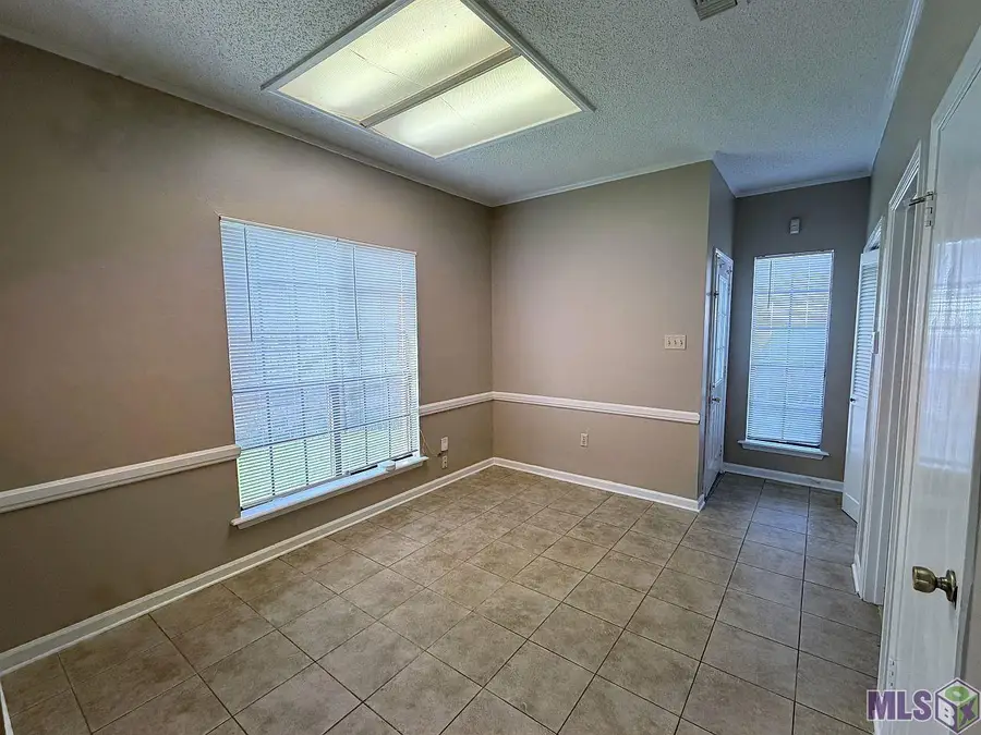 5083 Cumberland Cove Dr, Baton Rouge, LA 70817 - #3