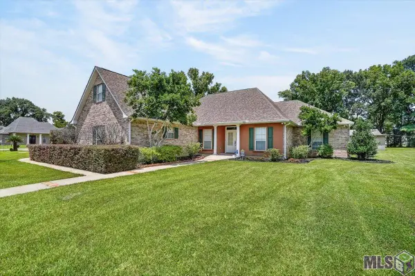 16255 Oakland Dr, Rosedale, LA 70772