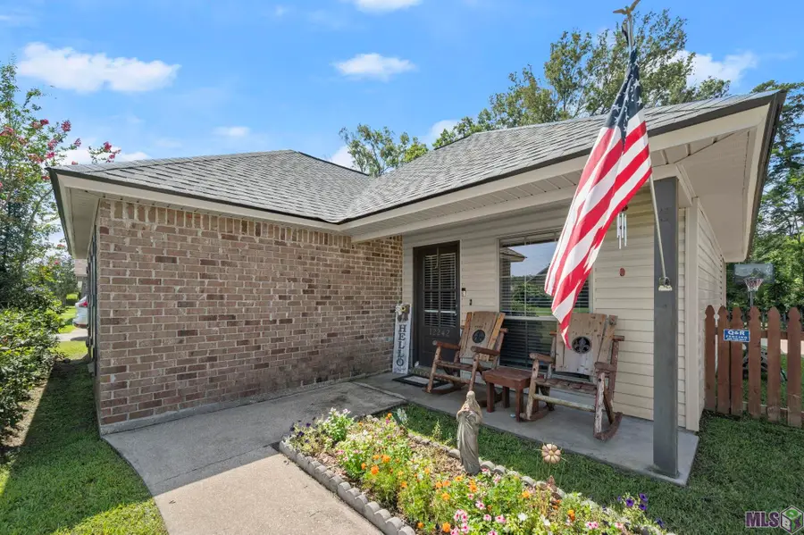12242 Creekside Ave, Walker, LA 70785 - #2