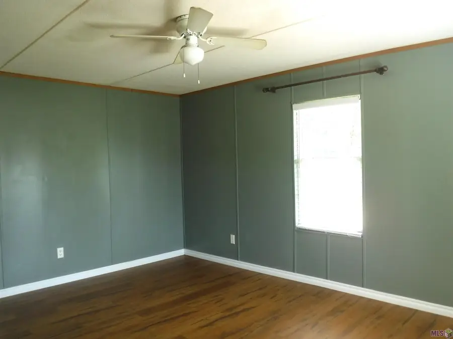 13227 La Hwy 431, Saint Amant, LA 70774 - #2