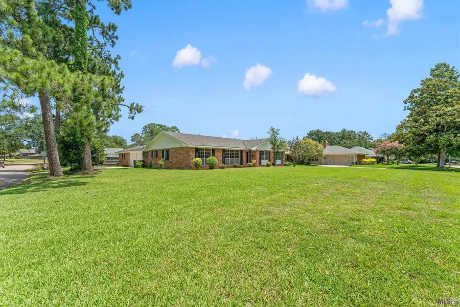 5823 Clematis Dr, Baton Rouge, LA 70808 - #3