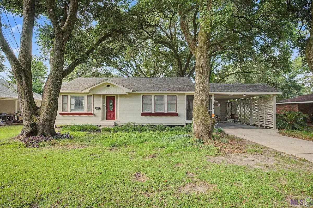 425 E Mcarthur St, Gonzales, LA 70737 - #1