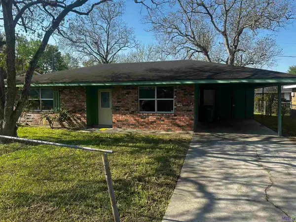 410 Willow St, Labadieville, LA 70372
