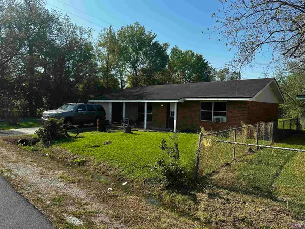 412 Willow St, Labadieville, LA 70372