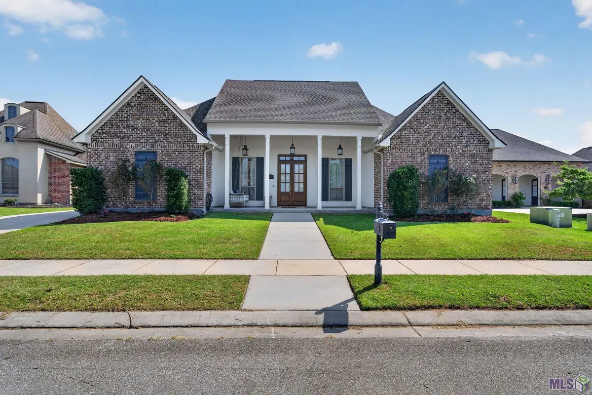 17677 Magnolia Trace Dr, Greenwell Springs, LA 70739 - #1