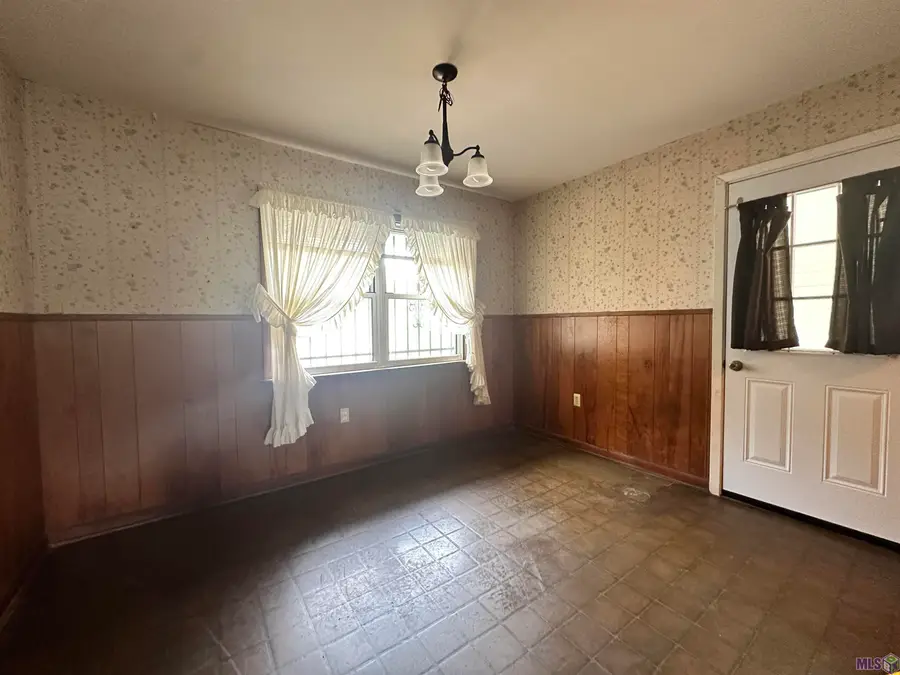 1867 Shawn Dr, Baton Rouge, LA 70806 - #3