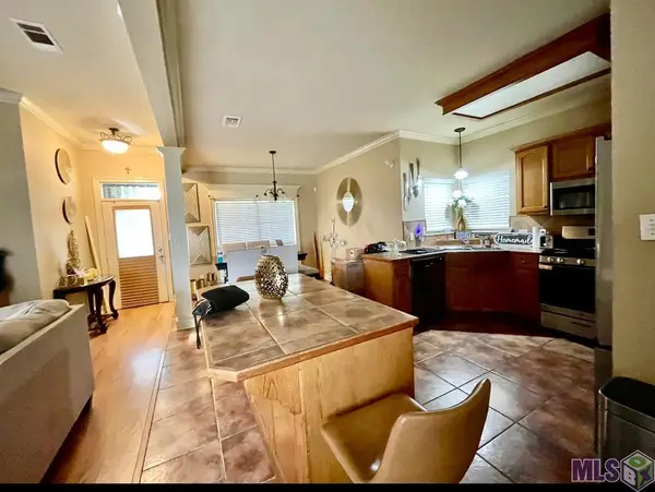 611 S Oleana Dr, Gonzales, LA 70737