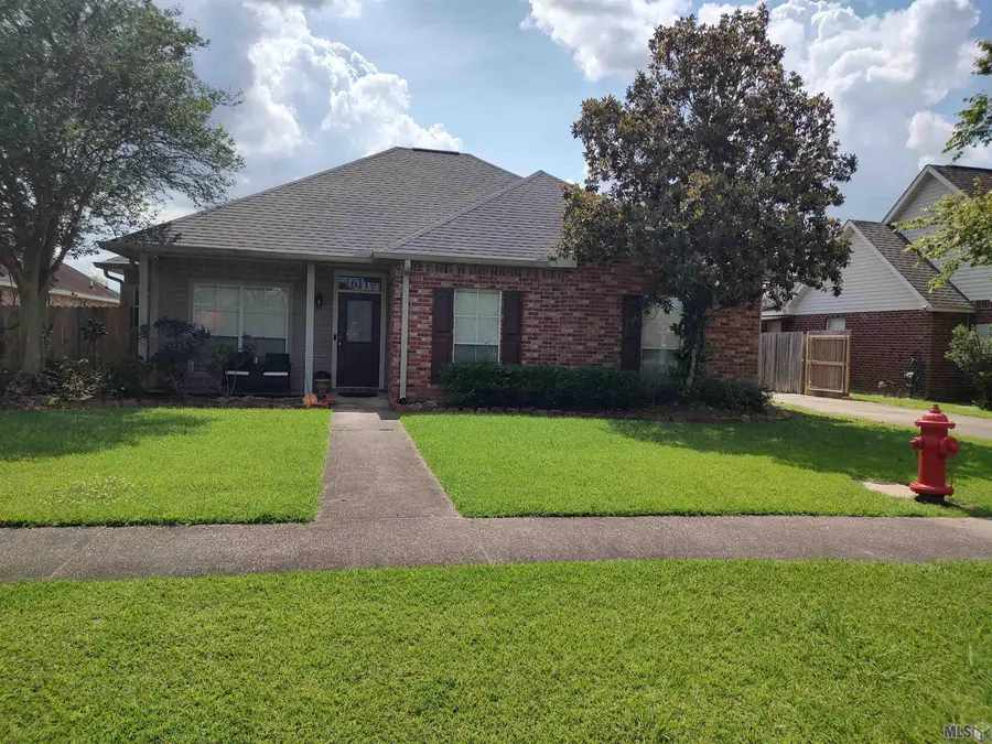 611 S Oleana Dr, Gonzales, LA 70737 - #3