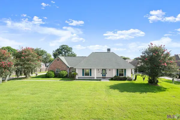 38278 Oakleigh Ln, Prairieville, LA 70769