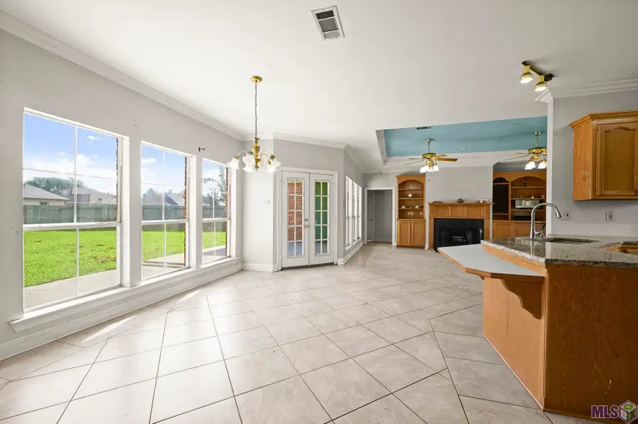 38278 Oakleigh Ln, Prairieville, LA 70769 - #3