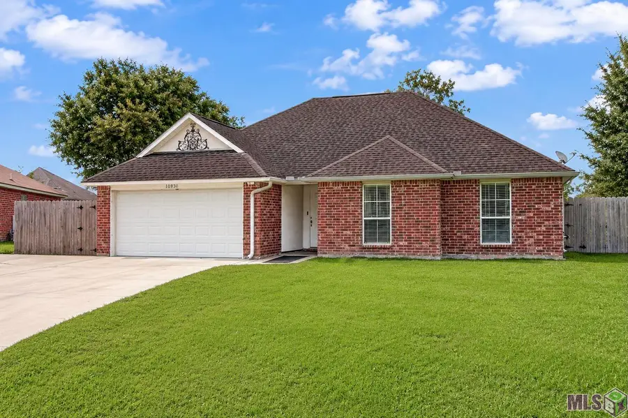 10960 Woodhaven Dr, Denham Springs, LA 70726 - #2