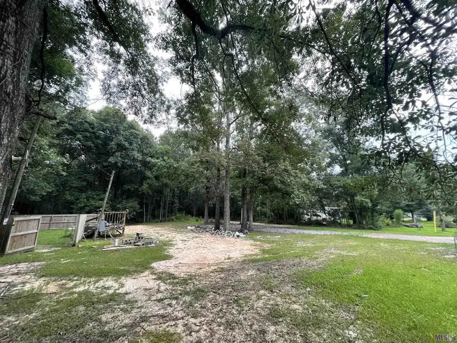 26862 Jennifer Ln, Denham Springs, LA 70726 - #2