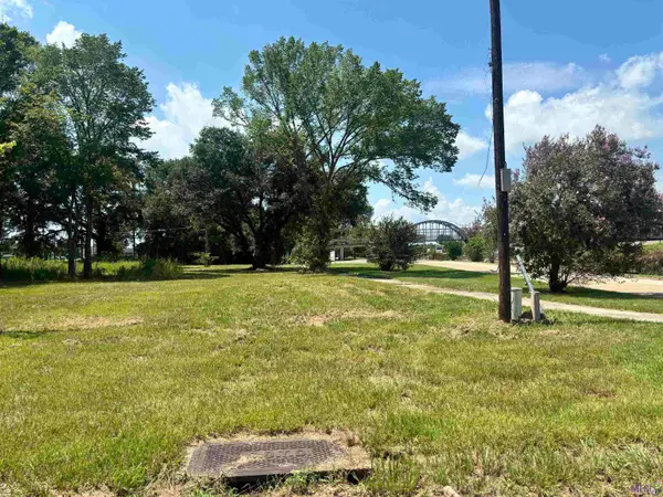 661 Dove St, Baton Rouge, LA 70807
