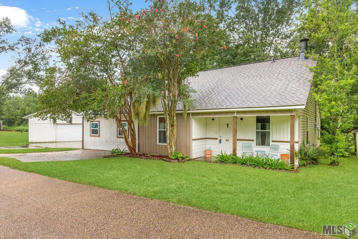 8369 Phillips Rd, Saint Amant, LA 70774 - #1