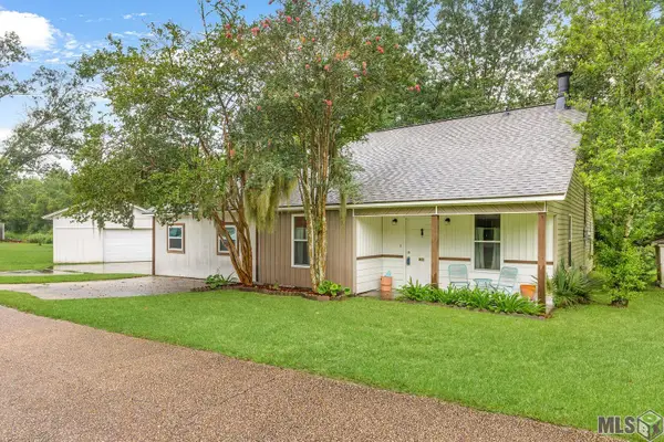 8369 Phillips Rd, St. Amant, LA 70774
