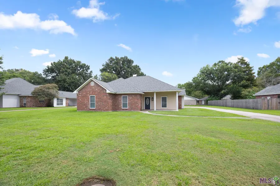 501 Gleason St, Brusly, LA 70719 - #2