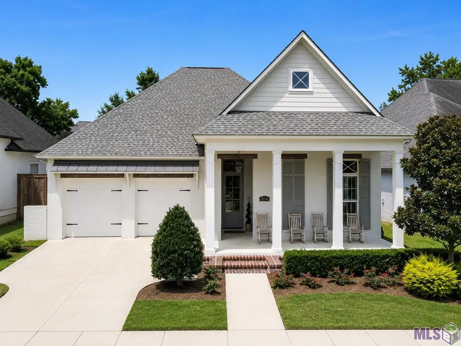 18541 Oakland Crossing Blvd, Prairieville, LA 70769 - #2
