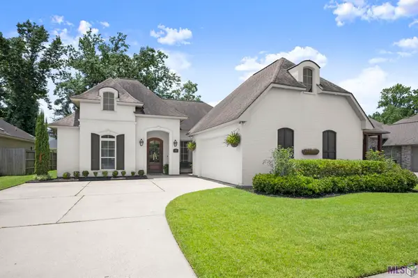 12091 Rotterdam Ave, Geismar, LA 70734