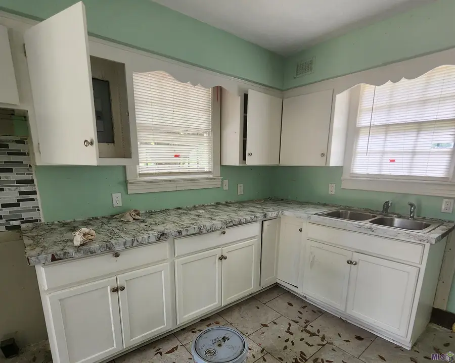 4887 Enterprise St, Baton Rouge, LA 70805 - #3
