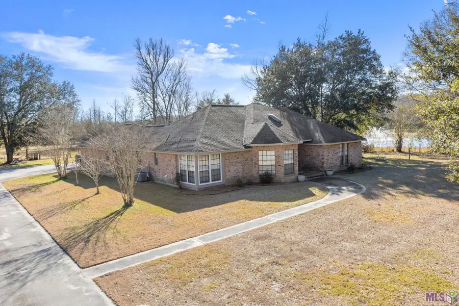 8110 Main St, Zachary, LA 70791 - #3