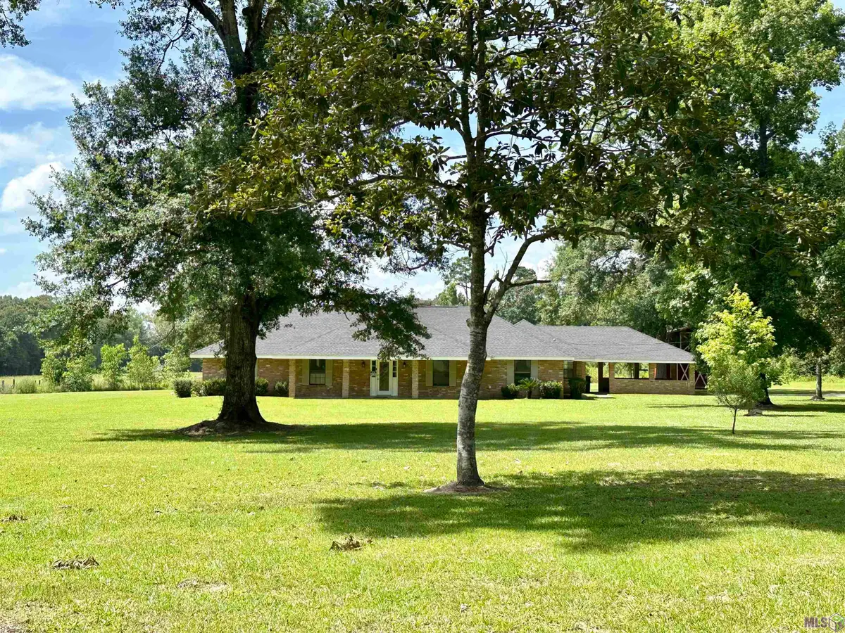 6385 St Landry Hwy, Ville Platte, LA 70586 - #1