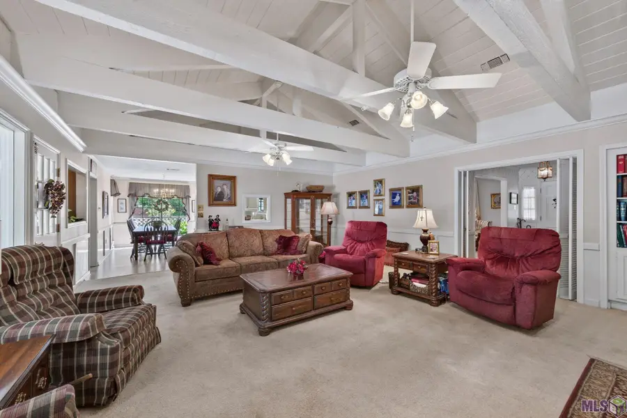 221 E Woodstone Ct, Baton Rouge, LA 70808 - #2