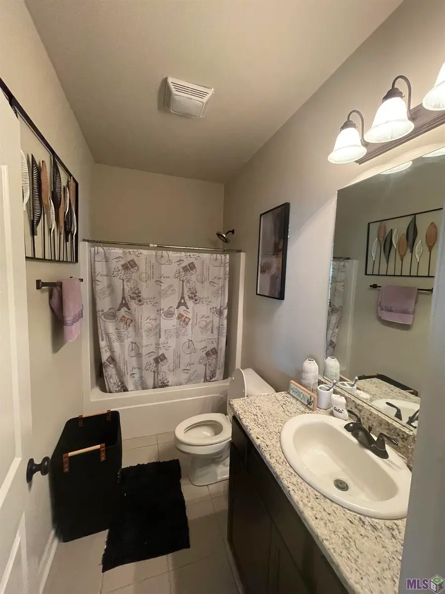 12641 Fairwood Ct, Baton Rouge, LA 70816 - #3