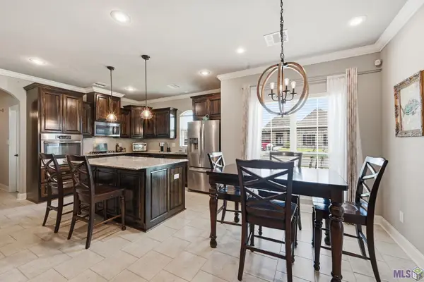 33964 Kingfisher, Denham Springs, LA 70706