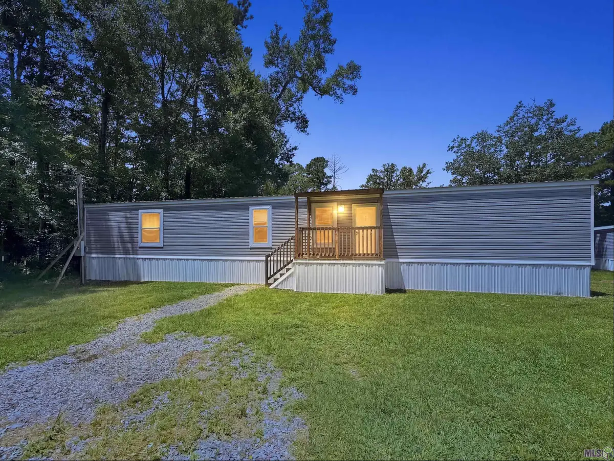 24605 Walker South Rd, Denham Springs, LA 70726 - #1
