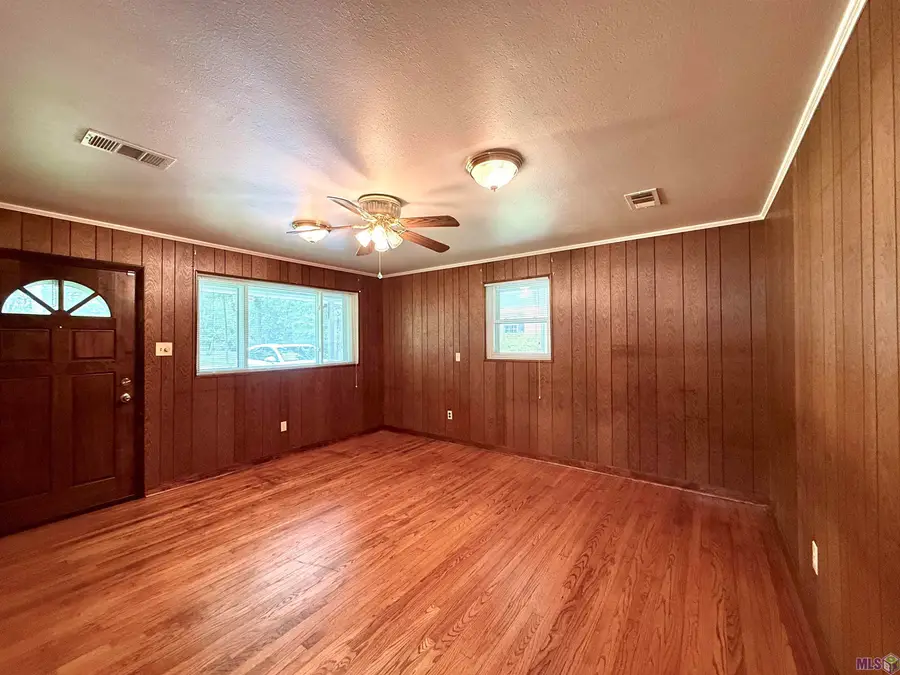 6245 Brownfields Dr, Baton Rouge, LA 70811 - #3