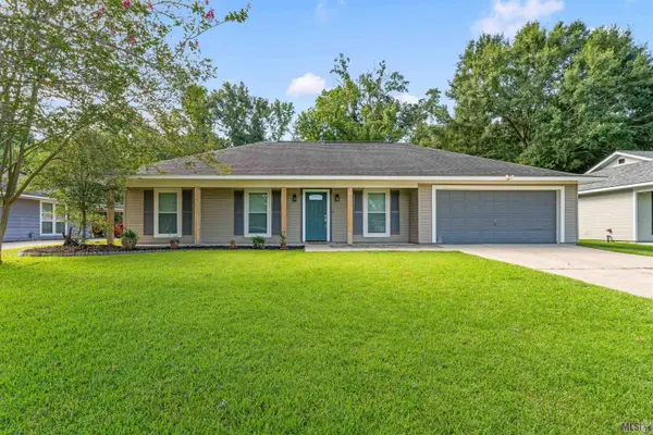 17712 Macon Dr, Baton Rouge, LA 70817