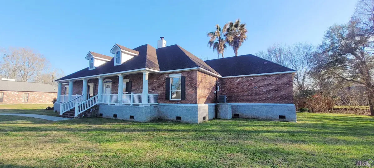 3437 Tezcucco Dr, Baton Rouge, LA 70820 - #1