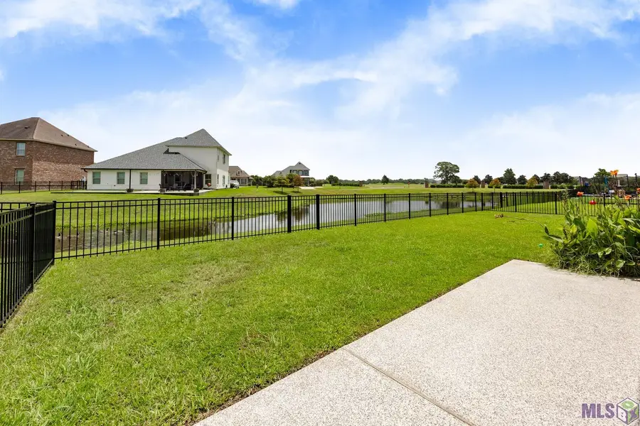 3624 Cruden Bay Dr, Zachary, LA 70791 - #2