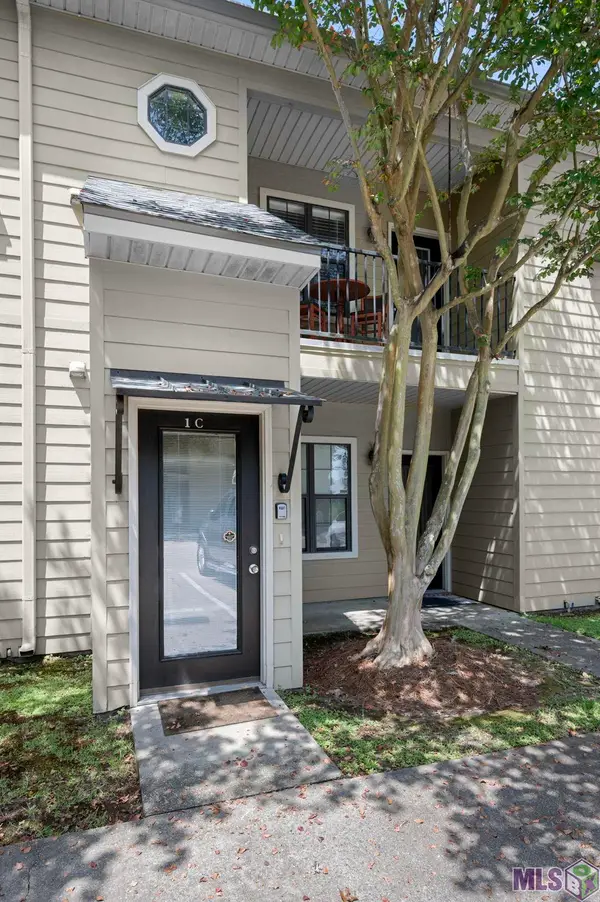 612 S Kenilworth Pkwy #1-C, Baton Rouge, LA 70820