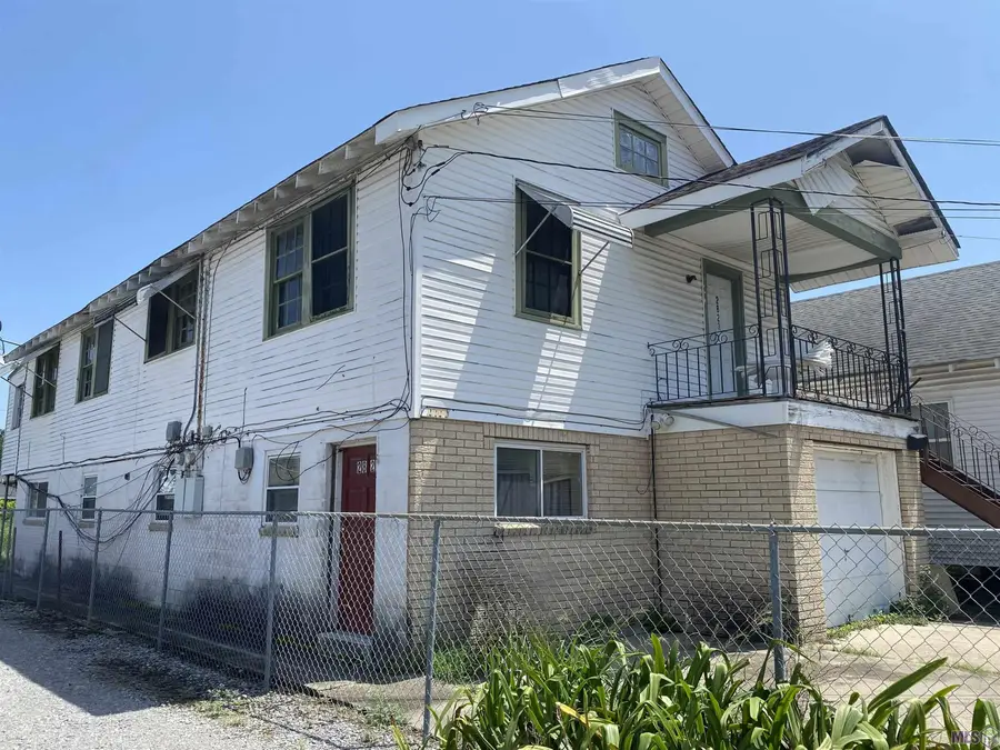 2821-23 N Rocheblave St, New Orleans, LA 70117 - #2