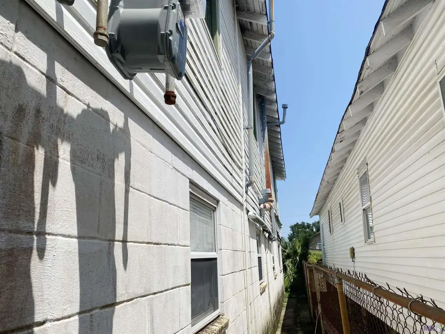 2821-23 N Rocheblave St, New Orleans, LA 70117 - #3